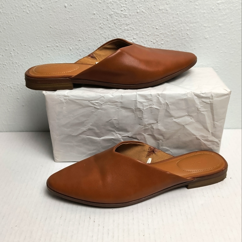 Universal Thread 9.5 Brown Mule Shoes